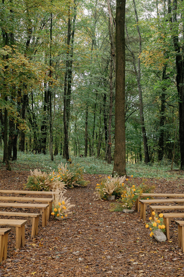 Autumn Wedding at Hudson Valley | Danielle & Patrick Fall Marriage Ceremony With Flowers in New York