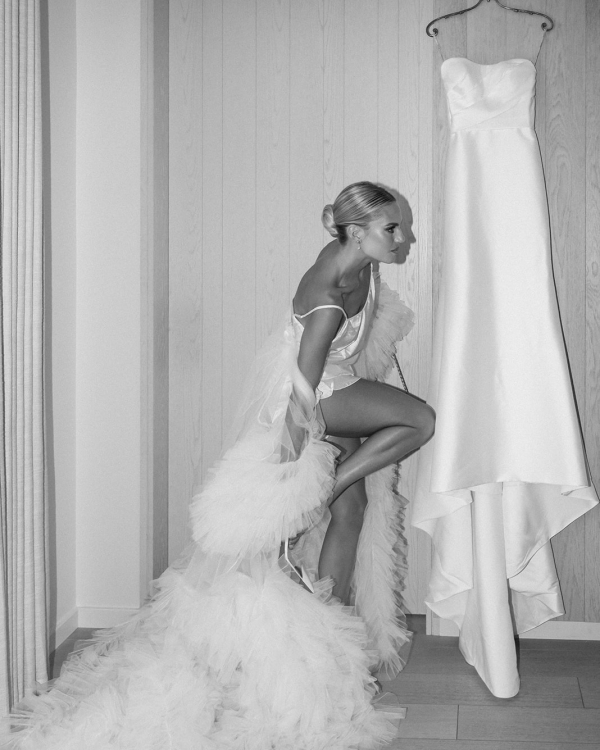 Wedding at the Harding Waterfront Estate | Claire and Lawson Garden Marriage Ceremony