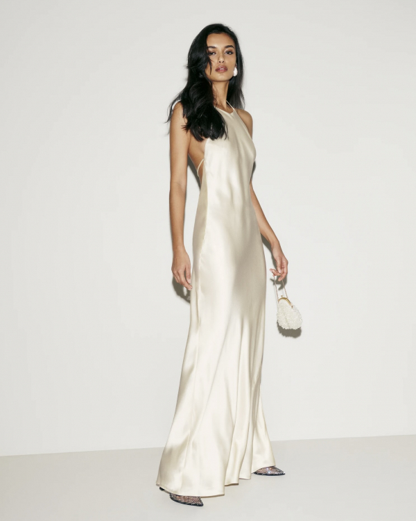 Second Wedding Dress Ideas | 2nd White Bridal Attire | Trendy Wedding After Party Outfit