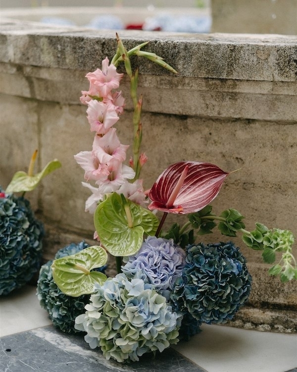 A Dreamy Château Wedding in France's Bordeaux Countryside