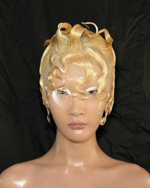 60 Fresh Updo Ideas for the Fashion Bride