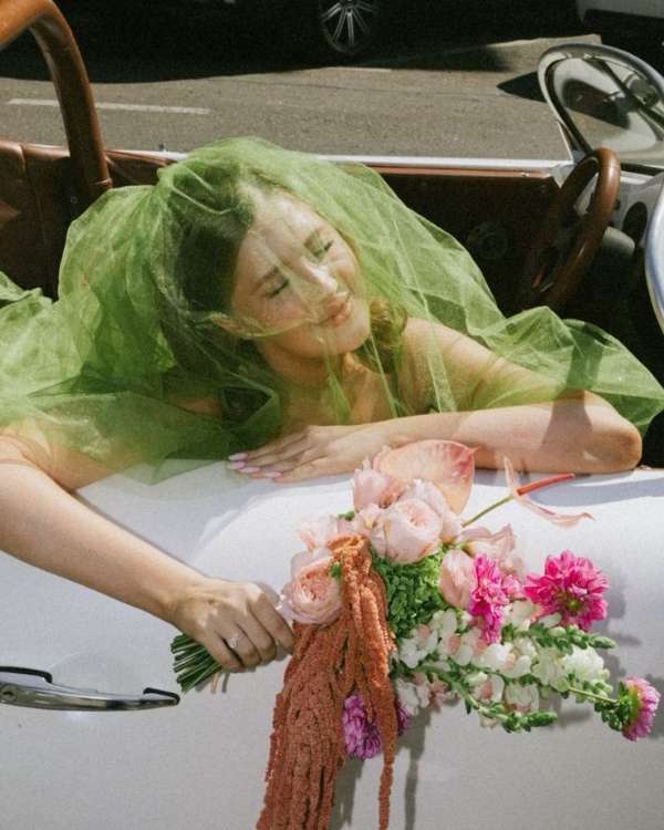 40 Colorful Shoes & Accessories to Brighten Your Bridal Look