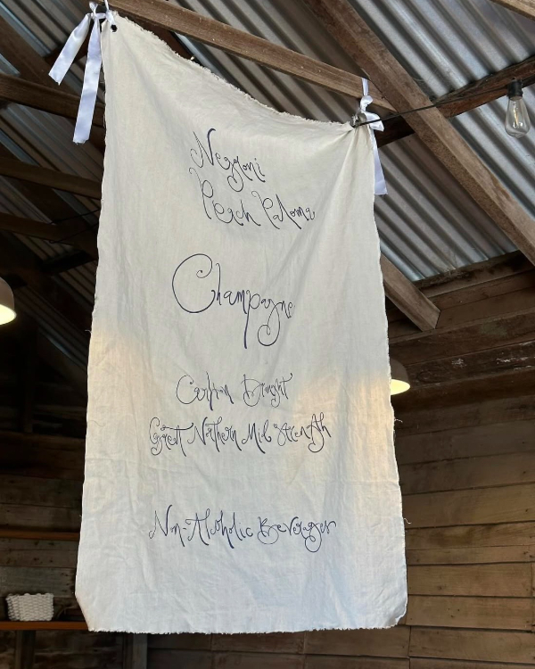 30 Unique Bar Sign Ideas to Elevate Your Wedding Design