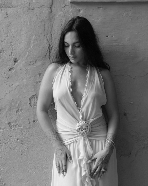 An Enchanting Indian Wedding Amongst a Coastal Vineyard Villa in Spain