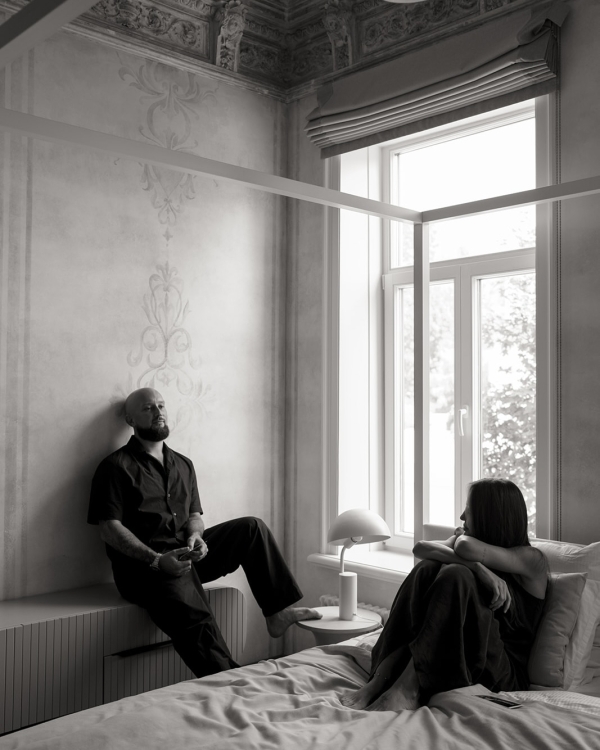 An Elegant Vintage-Style Wedding in a Historic Mansion