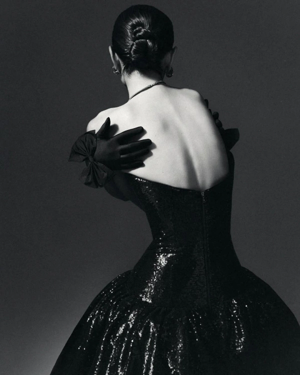 Can I Wear Black to a Wedding? 7 Key Things to Consider — photo 2
