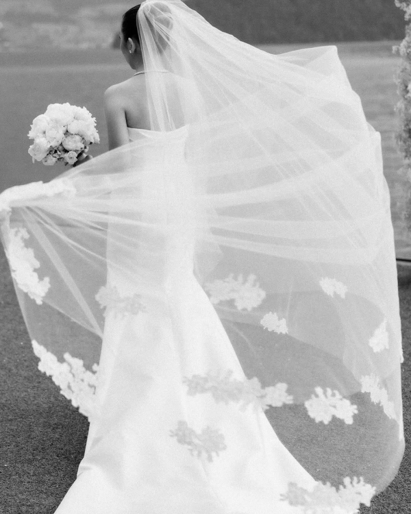 9 Best Wedding Photographers in France | French Luxury Photographers | Photography in Paris | Famous, Professional