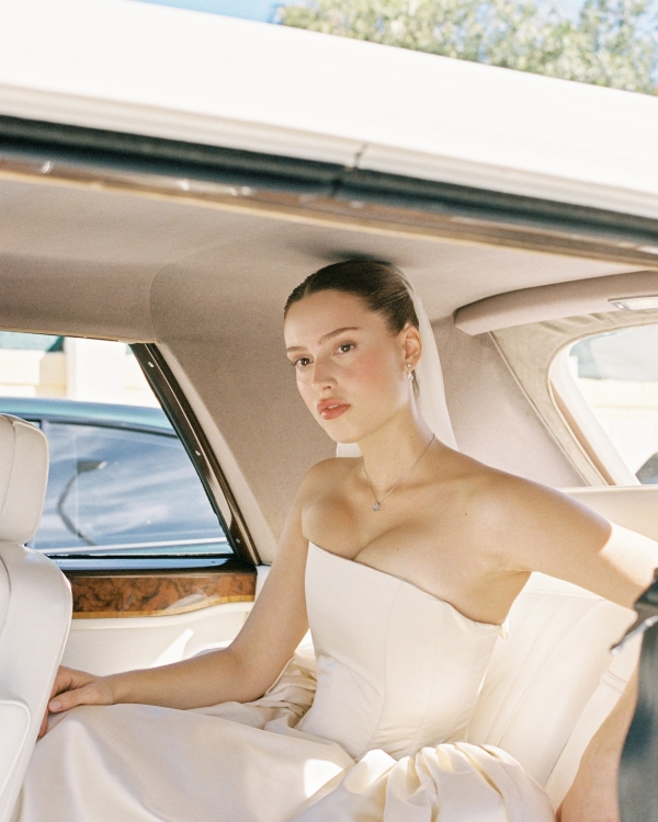 A Designer's Garden Wedding in the Heart of Valencia