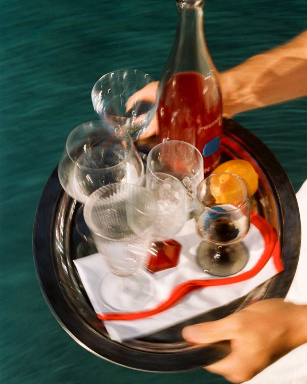 7 Sip-Worthy Cocktails for Every Wedding Style