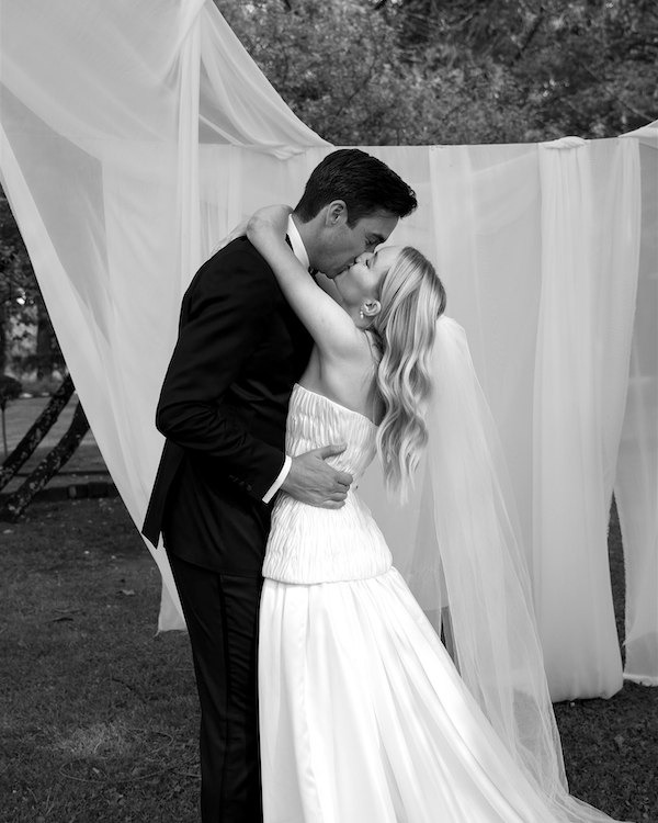 A Dreamy Château Wedding in France's Bordeaux Countryside