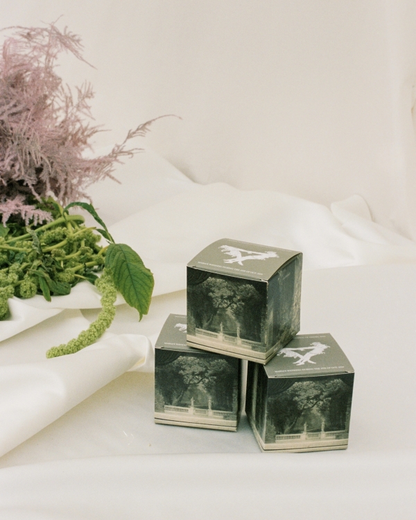 A Designer's Garden Wedding in the Heart of Valencia