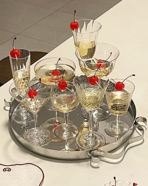 40 Trendy Serving Ideas for Your Wedding Cocktails