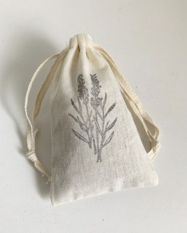 45 Unique Party Favor Ideas for Every Wedding Style