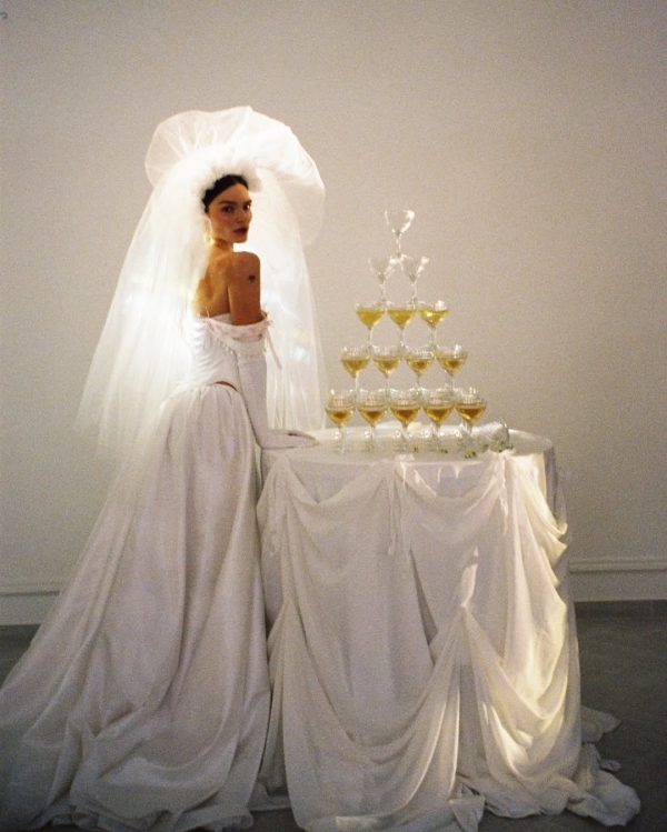 40 Trendy Serving Ideas for Your Wedding Cocktails