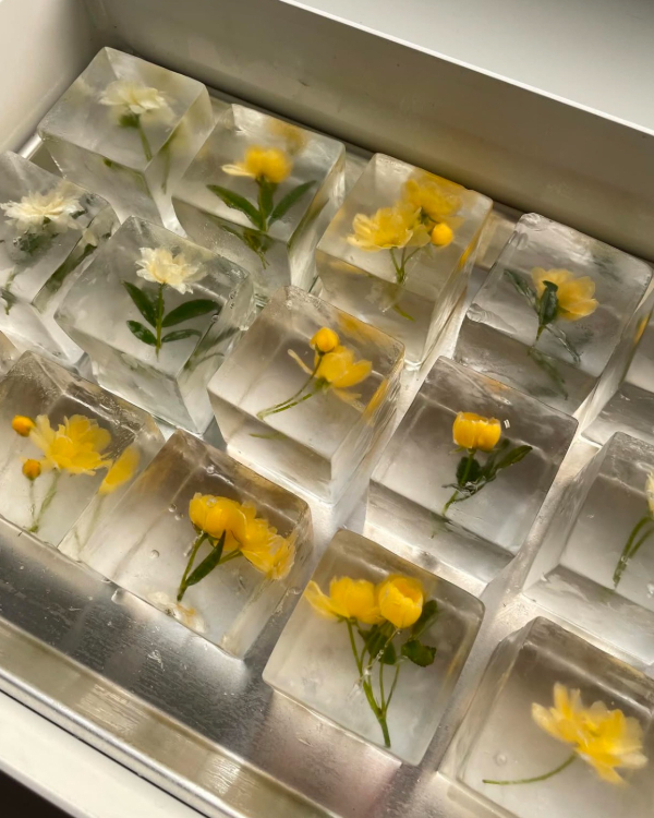 40 Trendy Serving Ideas for Your Wedding Cocktails