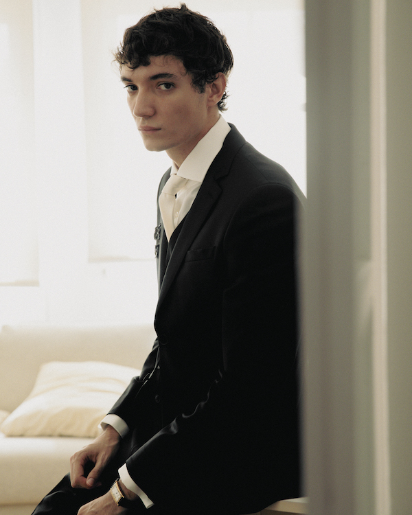 A Designer's Garden Wedding in the Heart of Valencia