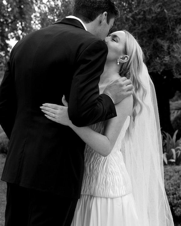 A Dreamy Château Wedding in France's Bordeaux Countryside