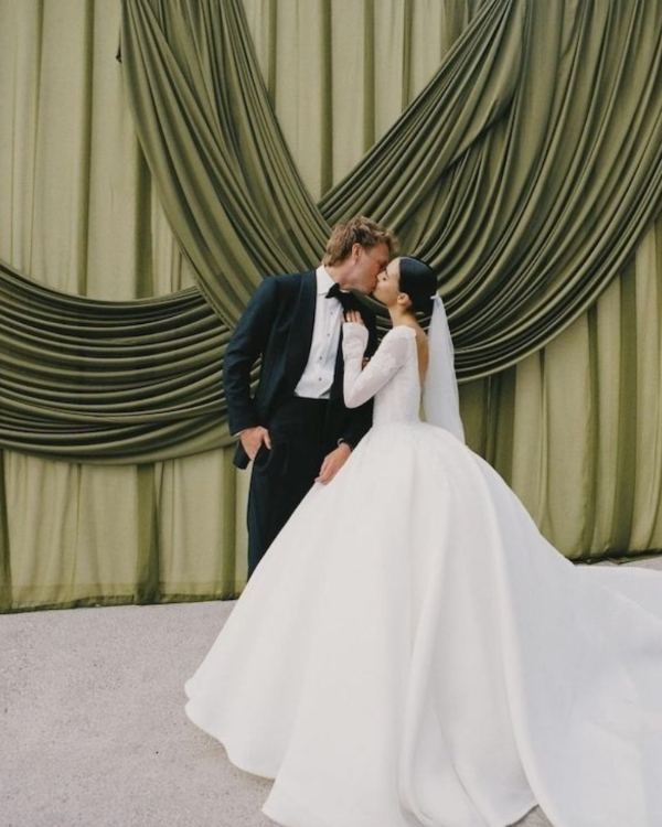 7 Sip-Worthy Cocktails for Every Wedding Style