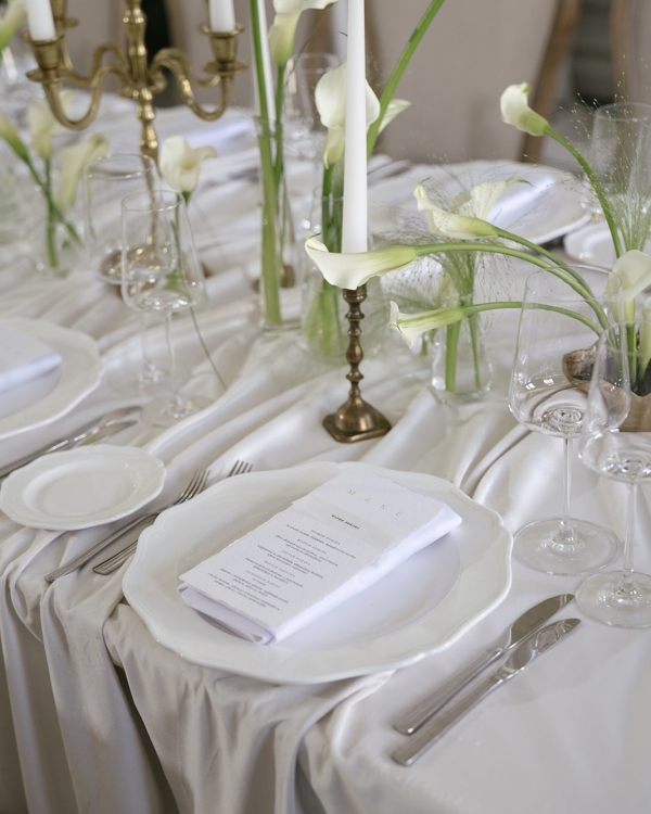 An Elegant Vintage-Style Wedding in a Historic Mansion