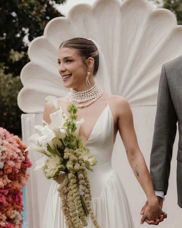 A Vibrant Mermaid-Inspired Wedding in the Basque Country