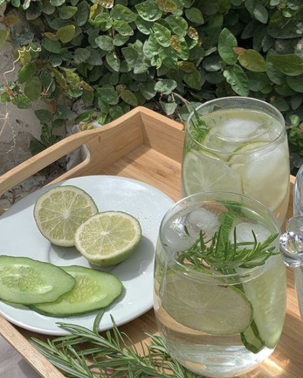 7 Sip-Worthy Cocktails for Every Wedding Style