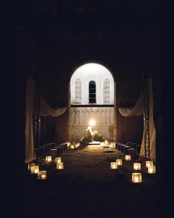 Can I Wear Black to a Wedding? 7 Key Things to Consider