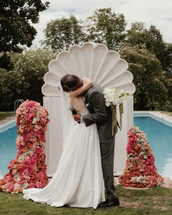 A Vibrant Mermaid-Inspired Wedding in the Basque Country
