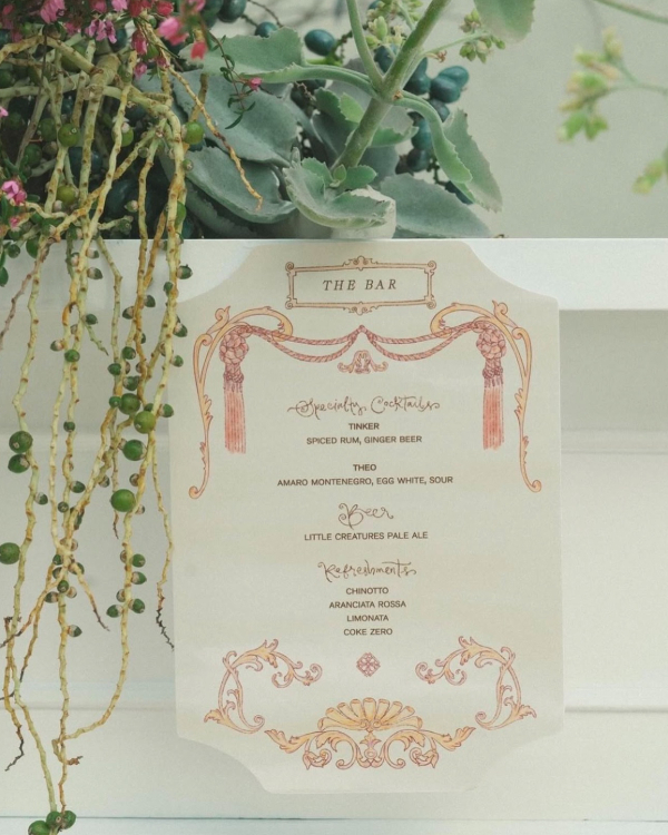 30 Unique Bar Sign Ideas to Elevate Your Wedding Design