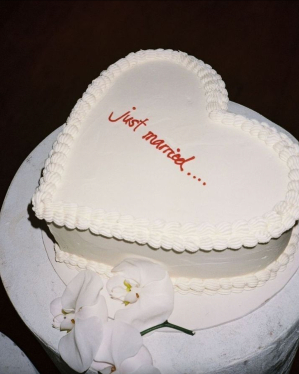 7 Sip-Worthy Cocktails for Every Wedding Style