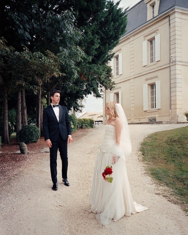 A Dreamy Château Wedding in France's Bordeaux Countryside