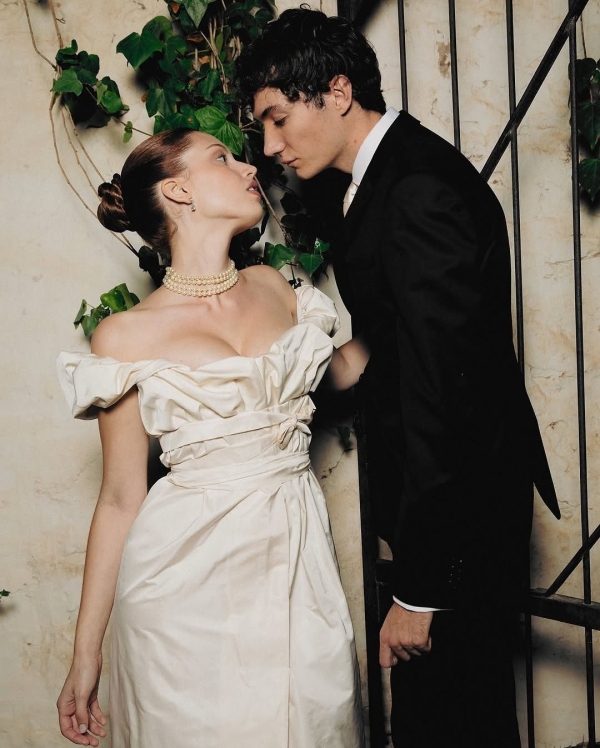 9 Months Until 'I Do'? Here’s a Comprehensive Checklist of Everything to Get Done