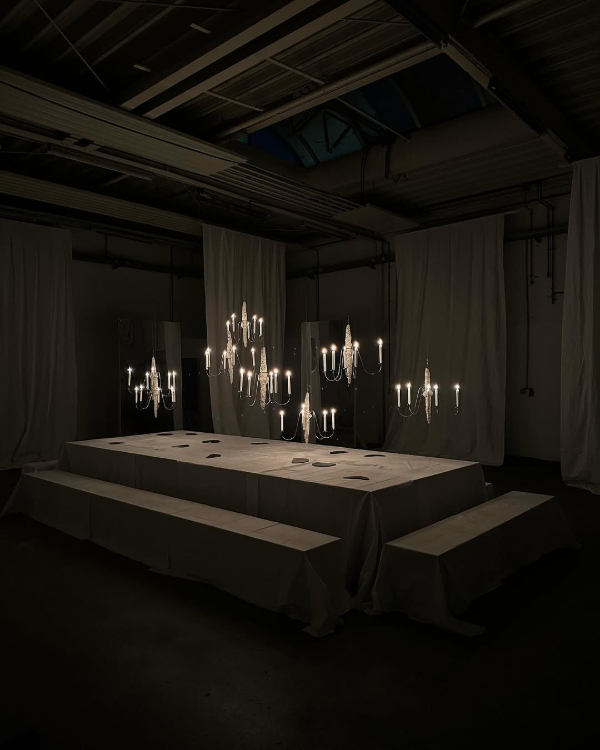 40 Tablescape Design Ideas for Your Winter Wedding