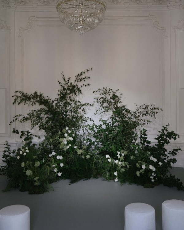 An Elegant Vintage-Style Wedding in a Historic Mansion