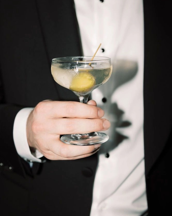 7 Sip-Worthy Cocktails for Every Wedding Style