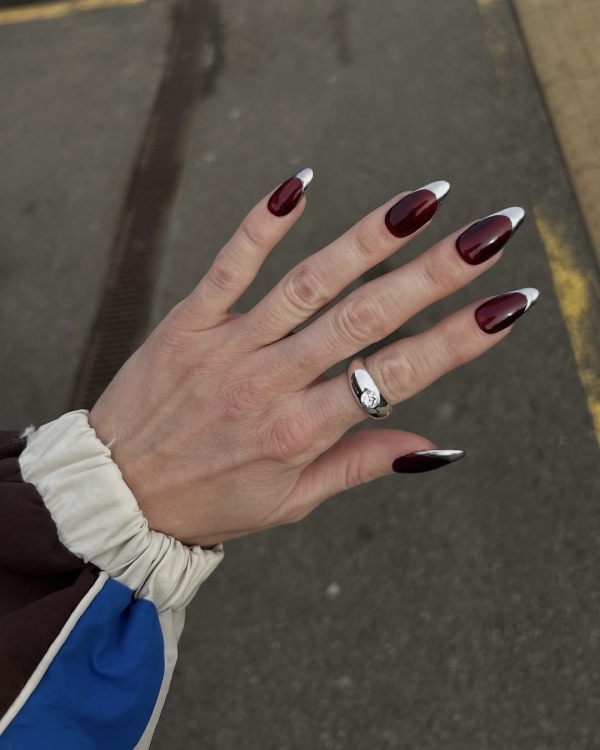 30 Chic Valentine's Day Nail Ideas