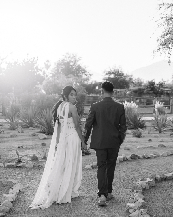 A Celestial-Inspired Welcome Party under a Lunar Eclipse in Cabo
