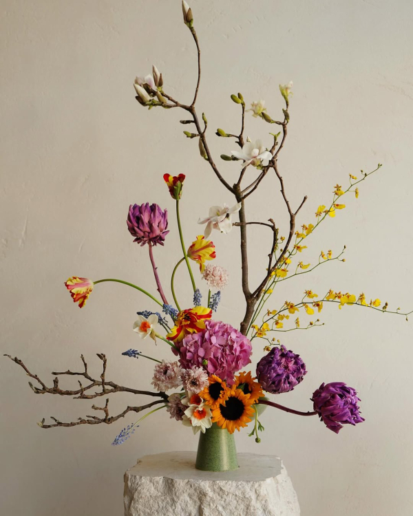 35 Ikebana-Inspired Floral Arrangements to Elevate Your Wedding