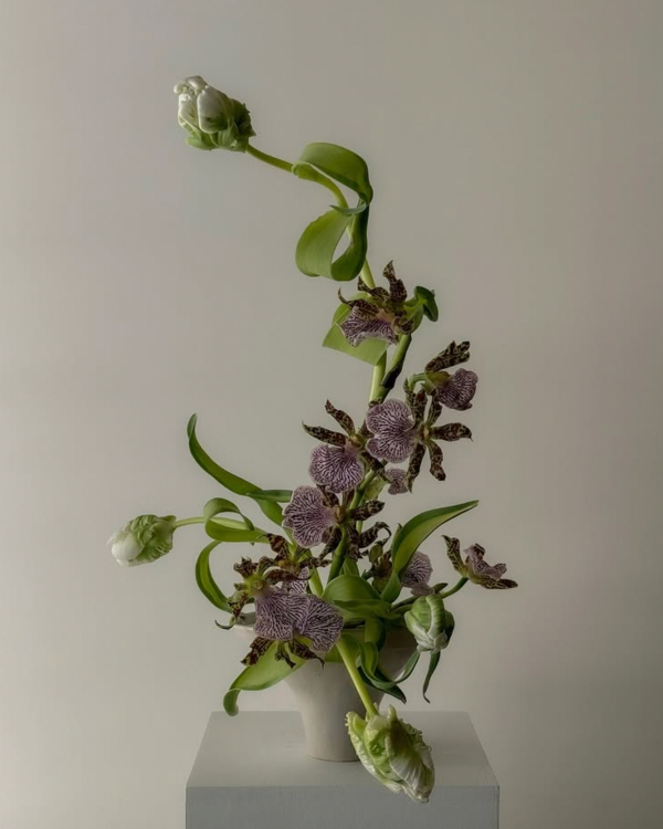 35 Ikebana-Inspired Floral Arrangements to Elevate Your Wedding