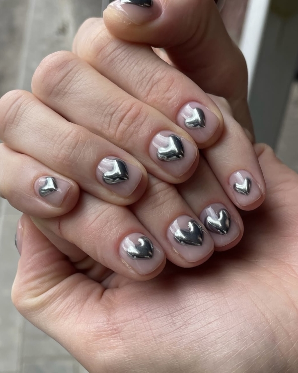 30 Chic Valentine's Day Nail Ideas