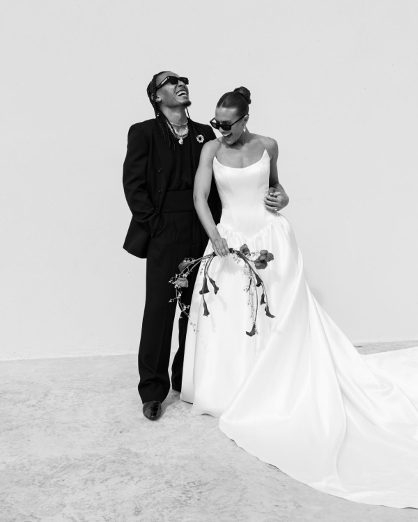 A Sculptural Golden Hour Wedding Along the Cliffs of Cabo