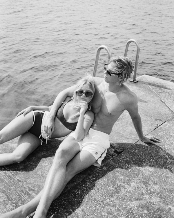 What Are Relationship Offsites? A Complete Guide for Modern Couples