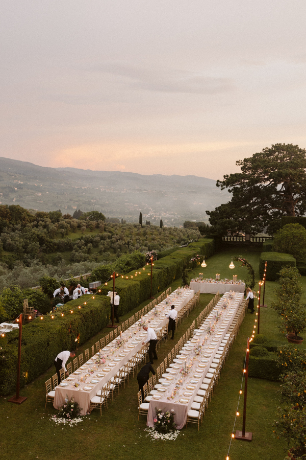 Photographers Dos Mas En La Mesa