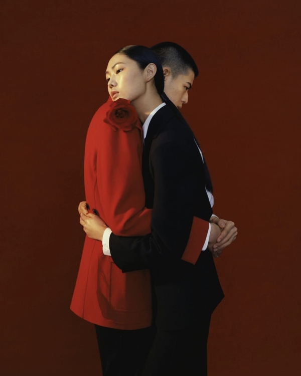 7 Pheromone Perfumes That Make Your Natural Scent More Magnetic