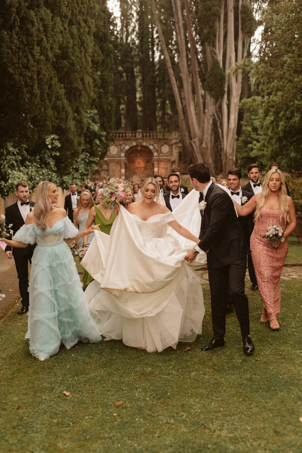 Photographers Dos Mas En La Mesa