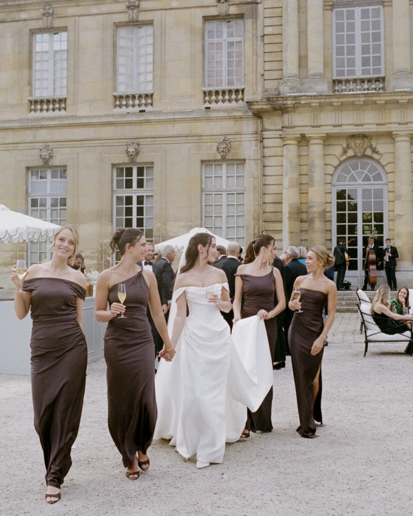 An Intimate Parisian Wedding Amidst an Elegant Château Garden
