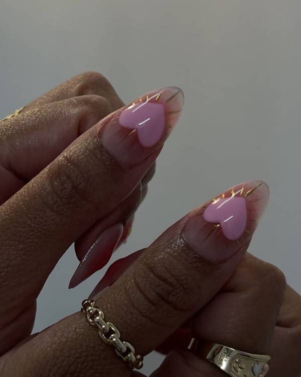 30 Chic Valentine's Day Nail Ideas