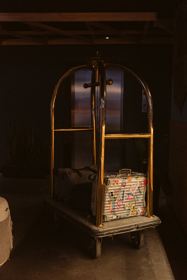 Photographers Dos Mas En La Mesa