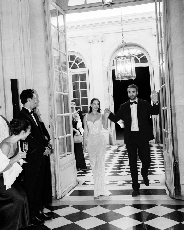 An Intimate Parisian Wedding Amidst an Elegant Château Garden