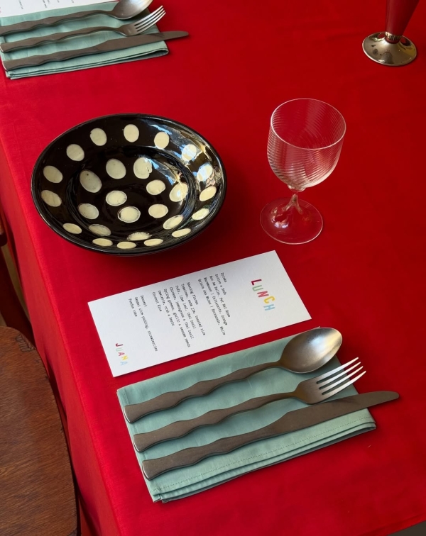 Plan the Perfect Galentine’s Day: 30 Chic Food, Drink, and Decor Ideas