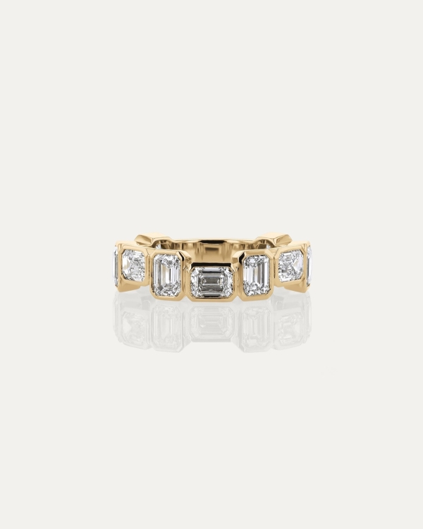 30 Emerald Cut Engagement Rings & Wedding Bands We're Loving Right Now